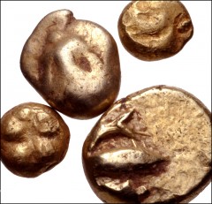 GREEK. Asia Minor. Lot of four (4) electrum coins. Includes: MYSIA, Kyzikos. EL Hemihekte – Twelfth Stater. Indistinct type / Quadripartite incuse square // IONIA, Uncertain. EL Myshemihekte – Twenty-