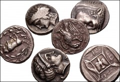 MODERN REPRODUCTIONS. Greek. Lot of six (6) modern struck copies. Includes: Thraco-Macedonian Region. ‘Tetradrachm’ // Akarnania, Akarnanian Confederacy. ‘Stater // Euboia, Eretria. ‘Stater’ // Elis, 