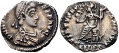 Honorius. AD 393-423. AR Siliqua (17mm, 1.33 g, 6h). Mediolanum (Milan) mint. Struck AD 395-402. Pearl-diademed, draped, and cuirassed bust right / Roma seated left on cuirass, holding Victory on glob