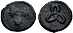 ISLAMIC, Ottoman Empire. temp. Mehmed II Fatih ('the Conqueror') to Sulayman I Qanuni ('the Lawgiver'). AH 848-974 / AD 1444-1566. Æ Nakışlı Mangır (15mm, 0.80 g, 0h). Uncertain mint. Three stars [wit