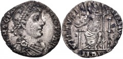 Magnus Maximus. AD 383-388. AR Siliqua (16mm, 1.50 g, 6h). Mediolanum (Milan) mint. Struck circa AD 387-388. Pearl-diademed, draped, and cuirassed bust right / Roma seated facing, head left, holding g