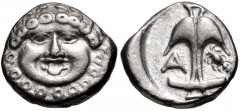 THRACE, Apollonia Pontika. Late 5th-4th centuries BC. AR Drachm (13mm, 2.85 g, 1h). Facing gorgoneion / Upright anchor; A to left, crayfish to right. Topalov, Apollonia 45; SNG BM Black Sea 160-1; SNG