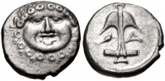 THRACE, Apollonia Pontika. Late 5th-4th centuries BC. AR Drachm (14mm, 2.84 g, 3h). Facing gorgoneion / Upright anchor; crayfish to left, A to right. Topalov, Apollonia 45; SNG BM Black Sea 160-1 var.