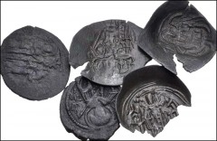 BYZANTINE. Lot of five (5) late bronzes from the Fitts Collection. Includes: Andronicus II Palaeologus. 1282-1328. Æ Trachy. Thessalonica mint. DOC 849-51; LPC p. 210, 11; SB 2370. Good VF, olive and 