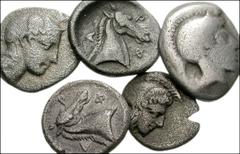 [Greek]THESSALY, Pharsalos. Lot of five AR. Lot includes one AR Hemiobol and four AR Obols. All circa 480-400 BC: AR Hemiobol. Helmeted head of Athena right / Horse's head right in incuse square. BMC 