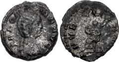 Valerianic Dynasty – Rome mint Salonina. Augusta, AD 254-268. Quinarius (13mm, 1.47 g, 6h). Rome mint. 6th issue, AD 260-261. SALONINA AVG, diademed and draped bust right / PVDICITIAM, Pudicitia seate