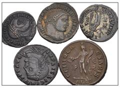 Large Lots ROMAN. Imperial. Lot of five (5) Æ Folles from Galerius to Licinius I. Includes: Galerius // Maximinus II // Licinius I (3). VF to EF. LOT SOLD AS IS, NO RETURNS. Five (5) coins in lot. Ex 