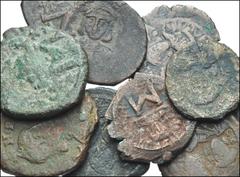 BYZANTINE. Æ of Leo III. All coins: from the Constantinople mint. Æ Follis. Includes: cf. SB 1514 (5) // SB 1516 (4) // Æ Half Follis. SB 1518 // SB 1520. Fair to Good Fine condition, some roughness a