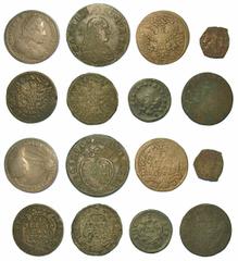 REGNO DI NAPOLI E DELLE DUE SICILIE NAPOLI E SICILIA. Lotto di otto monete. NAPOLI. CARLO II, 1665-1700. Grano s.d. FILIPPO V, 1701-1713. Tarì 1701. SICILIA. FILIPPO IV(?), 1621-1665. 3 Piccioli. CARL