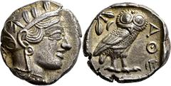 GRIECHISCHE MÜNZEN Attika Athen Tetradrachme 454/404 v. Chr. Kopf der Athena / Eule (Steinkauz), dahinter Olivenzweig und Mondsichel. 9h. Kampmann-Rutten 9 (Datierung 430er-420er v.); Kroll 8; HGC 159