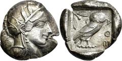 GRIECHISCHE MÜNZEN Attika Athen Tetradrachme 465/460 v. Chr., "transitional issue". Kopf der Athena / Eule (Steinkauz), dahinter Olivenzweig und Mondsichel. 10h. Svoronos, Tf. 11; HGC 1596; Starr, Gr.