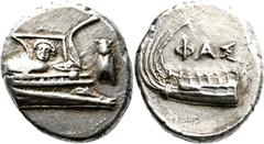 GRIECHISCHE MÜNZEN Lykien Phaselis Stater 246/221 v. Chr. Schiffsbug mit Aufbau nach rechts fahrend, auf der Reling Gorgoneion, rechts im Feld Zikade / Schiffsheck mit Aphlaston nach rechts. 2h. Heipp