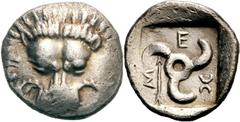 Lykien Dynast Mithrapata. Diobol 390/370 v. Chr., unbestimmte Münzstätte. 1.42 g. Löwenmaske von vorn / Triskeles in flachem Quadratum incusum, im Feld Pfeil und Legende XTg. Müseler / Nollé VIII, 27 