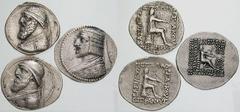 GRIECHISCHE MÜNZEN (GREEK COINS) -Reich der Arsakiden -Reich der Arsakiden 615. Mithradates II., 123-88 v. Chr.. Tetradrachmen, Seleukeia am Tigris (2). Orodes I., 90-77 v. Chr. Tetradrachme, Seleukei