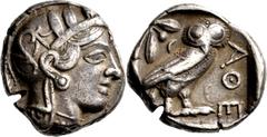 GRIECHISCHE MÜNZEN Attika Athen Tetradrachme 454/405 v. Chr. Kopf der Athena / Eule (Steinkauz), dahinter Olivenzweig und Mondsichel. Svoronos, Tf. 10 ff; HGC 1597; Starr, Tf. 22; SNG Cop. 46 ff.. 17.