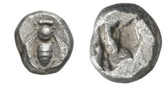 GRIECHISCHE MÜNZEN (GREEK COINS) ->Ionien ->Ephesos 217. Drachme 520/500 v. Chr. Biene / Rohes Incusum. Head, Ephesus, S. 16, 11; Karwiese, Ephesos, S. 201, 36. 3.47 g. Sehr schön Schätzung (estimatio