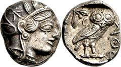 GRIECHISCHE MÜNZEN Attika Athen Tetradrachme 454/404 v. Chr. Kopf der Athena / Eule (Steinkauz), dahinter Olivenzweig und Mondsichel. Svoronos, Tf. 10 ff; HGC 1597; Starr, Tf. 22; SNG Cop. 46 ff.. 17.