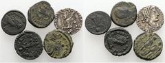 LOTS Römische Kaiser Siliqua des Theodosius sowie Kleinbronzen desselben. 5 Stück Sehr schön Aus norddeutscher Privatsammlung, Siliqua mit Auktionsprovenienz.