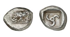 GRIECHISCHE MÜNZEN Lykien Lykien 255. Dynast Kuprilli. Stater 470/440 v. Chr., Kandyba (?). Geflügelte Löwenprotome (nach rechts!) / Triskeles in Quadratum incusum. 8.38 g. Unpublizierte Variante Sehr