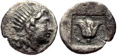 Greek Islands off Caria, Rhodos, Rhodes AR Drachm (16mm, 2,39g) ca 88-84 BC 'Plinthophoric' coinage, Anaxidotos, magistrate. Obv: Radiate head of Helios right Rev: ANAΞIΔOTOΣ Rev: P - O. Rose with bud
