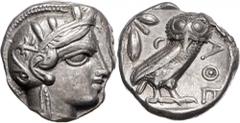 GRIECHENLAND, ATTIKA / Stadt Athen AR Tetradrachme (479-393 v.Chr.). Kopf der Athena r. Rs.Eule mit Olivenzweig und Mondsichel r. stehend, im quadratum incusum. 17,12g. SNG Cop.37f. min.korr.a.Rd., ss
