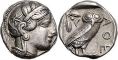 GRIECHENLAND, ATTIKA / Stadt Athen AR Tetradrachme (479-393 v.Chr.). Kopf der Athena r. Rs.Eule mit Olivenzweig und Mondsichel r. stehend, im quadratum incusum. 17,18g. SNG Cop.35. herrlich zentriert,
