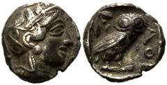 GRIECHENLAND, ATTIKA / Stadt Athen, AR Tetradrachme (5. Jh.v.Chr.). Kopf der Athena. Rs.Eule mit Olivenzweig undMondsichel im quadratum incusum. Sear 2521, ss
