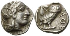 GRIECHENLAND, ATTIKA / Stadt Athen, AR Tetradrachme (5. Jh.v.Chr.). Kopf der Athena. Rs.Eule mit Olivenzweig undMondsichel im quadratum incusum. 17,04g. Sear 2521, ss