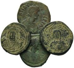 BYZANTINISCHES REICH, Anastasius I., 491-518, AE Follis, CON=Konstantinopel (512-517), Off.G. 16,85g. DAZU: Justinus I. AE Follis, Nikomedia. 17,60g. DAZU: Mauritius Tiberius, AE Follis, Theoupolis. 1