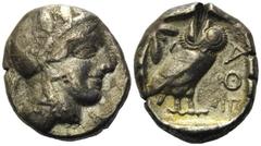 GRIECHENLAND, ATTIKA / Stadt Athen, AR Tetradrachme (455-449 v.Chr.). Kopf der Athena. Rs. Eule mit Olivenzweig und Mondsichel im quadratum incusum. 16,95g. Sear 2521, mit Prüfhieb, f.ss