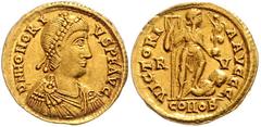 ROMAN COINS RÖMISCHES REICH, Honorius, 393-423, AV Solidus (402-406), RV =Ravenna. Diad.Büste r. Rs.Honorius r. stehend, in d. Rechten Standarte, in der Linken Globus mit Victoria, d. linken Fuß auf e