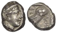 GREEK COINS GRIECHENLAND, ATTIKA / Stadt Athen, AR Tetradrachme (300-262 v.Chr.). Athenakopf r. Rs.Eule r., i.F. l. Olivenblatt und Halbmond. 17,01g. Sear 2547 ss+