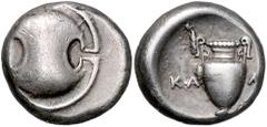 GREEK COINS GRIECHENLAND, BOEOTIEN / Stadt Thebes (Theben), AR Stater (379-338 v.Chr.). Boeotischer Schild. Rs.Amphore, zwischen KA-L[LI], i.F.l. herabhäng. Band/Kranz. 11,81g. SNG.Cop.340; BMC 8.83.1