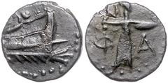 GREEK COINS KLEINASIEN, LYKIEN / Stadt Phaselis, AE 17 (81-27 v.Chr.). Prora einer Galeere r., darüber Nike. Rs.Athena mit Blitz und Aegis steht r., PH-A. 3,06g. SNG Cop.126