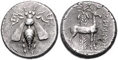 GREEK COINS KLEINASIEN, IONIEN / Stadt Ephesos, AR Drachme (202-133 v.Chr.). Biene, E-PH. Rs.Hirschkuh r., dahinter Palme, i.F. APMINOH. 4,64g. ss Sear 4387; BMC 121ff.