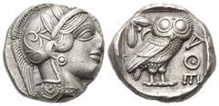 GREEK COINS GRIECHENLAND, ATTIKA / Stadt Athen, AR Tetradrachme (ca.425-405 v.Chr.). Behelm. Kopf der Athena r. Rs.Eule mit Olivenzweig und Mondsichel im quadratum incusum. 17,12g. Vgl.Kroll 8 vz