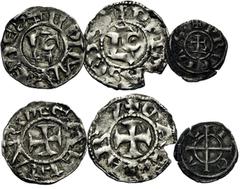 MONNAIES FÉODALES Archevêché de LYON. (XIIe et XIIIe siècles). Denier du XIIe et pîte du XIIIe. Références : Duplessy, n°2535 (2), 2542 - Argent. 1,16 g. 0,92 g. 0,29 g. Un denier ébréché. Très Beau e