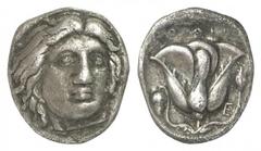 GRIECHISCHE MÜNZEN CARIA RHODOS AR-Didrachme, 316/305 v. Chr.; 6,48 g. Helioskopf fast v. v.//Rose, l. Weintraube, r. E. Ashton, The Coinage of Rhodes 108; SNG Keckman 445. Leicht korrodiert, sehr sch