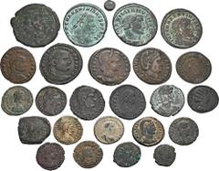 ROMAN COINS LOTS RÖMISCHER MÜNZEN Spätrömische Bronzemünzen (meist Folles und Teilstücke): Enthalten sind u. a. Prägungen von Galeria Valeria, Fausta, Helena, Magnentius, Constantius Gallus, Aelia Fla