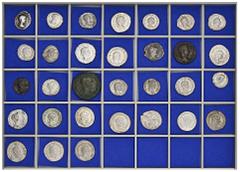 ROMAN COINS ROMAN COINS LOTS RÖMISCHER MÜNZEN Lot römischer Münzen: Das interessante Lot enthält überwiegend Silbermünzen des 3. Jahrhunderts. Es finden sich sowohl Denare (3x Geta, 5x Elagabal, 2x Ju
