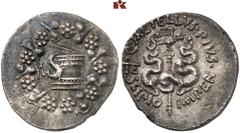 DIE SAMMLUNG DR. W. R., TEIL 7 ASIA. PERGAMON. AR, Cistophoric tetradrachm, 49/48 BC, PERGAMON, Q. Caecilius Metellus Pius Scipio as Imperator, 27 mm, 11.84 g. Cista Mystica within ivy wreath with cor