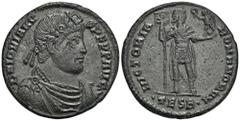 ROMAN COINS MÜNZEN DER RÖMISCHEN KAISERZEIT Jovianus, 363-364. Æ-Doppelmaiorina, Thessalonica, 2. Offizin; 8,61 g. Drapierte Büste r. mit Lorbeer- und Rosettendiadem//Kaiser steht fast v. v., Kopf r.,