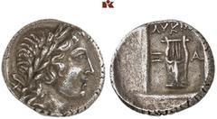 DIE SAMMLUNG DR. KAYA SAYAR, TEIL I - LYKIEN, PAMPHYLIEN UND KILIKIEN LYCIA. Prägungen der lykischen Liga. Periode II: Silbermünzen. XANTHOS AR-Drachme, 167/81 v. Chr.; 2,81 g. Apollokopf r. mit Lorbe