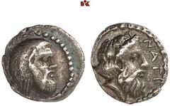 DIE SAMMLUNG DR. KAYA SAYAR, TEIL I - LYKIEN, PAMPHYLIEN UND KILIKIEN CILICIA. NAGIDOS. AR-Obol, 420/380 v. Chr.; 0,71 g. Pankopf r.//Dionysoskopf r. mit Efeukranz. Göktürk 4; SNG France 2, 16; SNG Le