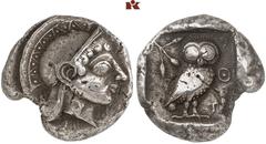 MÜNZEN DER ANTIKEN WELT AUS DIVERSEM BESITZ GRIECHISCHE MÜNZEN. ATTICA. ATHEN. AR-Tetradrachme, 500/480 v. Chr.; 16,70 g. Athenakopf r. mit attischem Helm//In Incusum: Eule steht r., dahinter Olivenzw