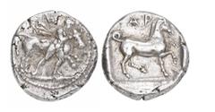 GREEK COINS THESSALIA LARISSA. AR-Drachme, 400/350 v. Chr.; 6,4 g. Szene aus der Taurokathapsia: stierbändigender Jüngling//Pferd geht r. Herrmann Taf. III, 16; Hoover 423; Lorber in AJN 20 (2008), Ta