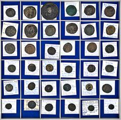 ROMAN COINS LOTS RÖMISCHER MÜNZEN Lot spätrömischer und byzantinischer Bronzemünzen: Das interessante Lot enthält überwiegend spätrömische Folles der Tetrarchie und der constantinischen Dynastie. Es f
