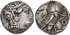 GREEK COINS ATTICA ATHEN. AR-Tetradrachme, um 350/295 v. Chr.; 17,15 g. Athenakopf r. mit attischem Helm//Eule r., dahinter Olivenzweig und Mondsichel. Flament S. 125 ff., Gruppe Pi II; Hoover 1599. K