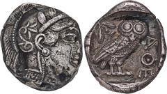 ATTICA ATHEN. Õ-Tetradrachme, um 420/405 v. Chr.; 16,58 g. Athenakopf r. mit attischem Helm//In Incusum: Eule r., dahinter Olivenzweig und Mondsichel. Flament Gruppe III; Hoover 1597. Feine Tönung, kl