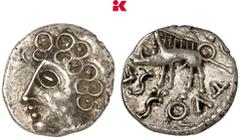 KELTISCHE MÜNZEN GALLIA SEQUANI. AR-Quinar, 66/30 v. Chr.; 1,93 g Kopf l.//Eber l. Delestrée/Tache 3243 Sehr selten in dieser Erhaltung. Herrlich stilisierter Kopf, vorzüglich Exemplar der Auktion Fri